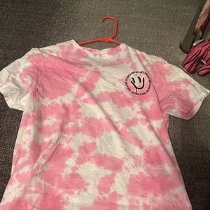 Chemistry graphic tee.